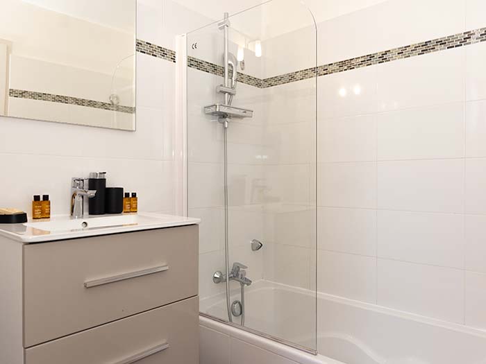 Chambre Syrah Château Maravenne